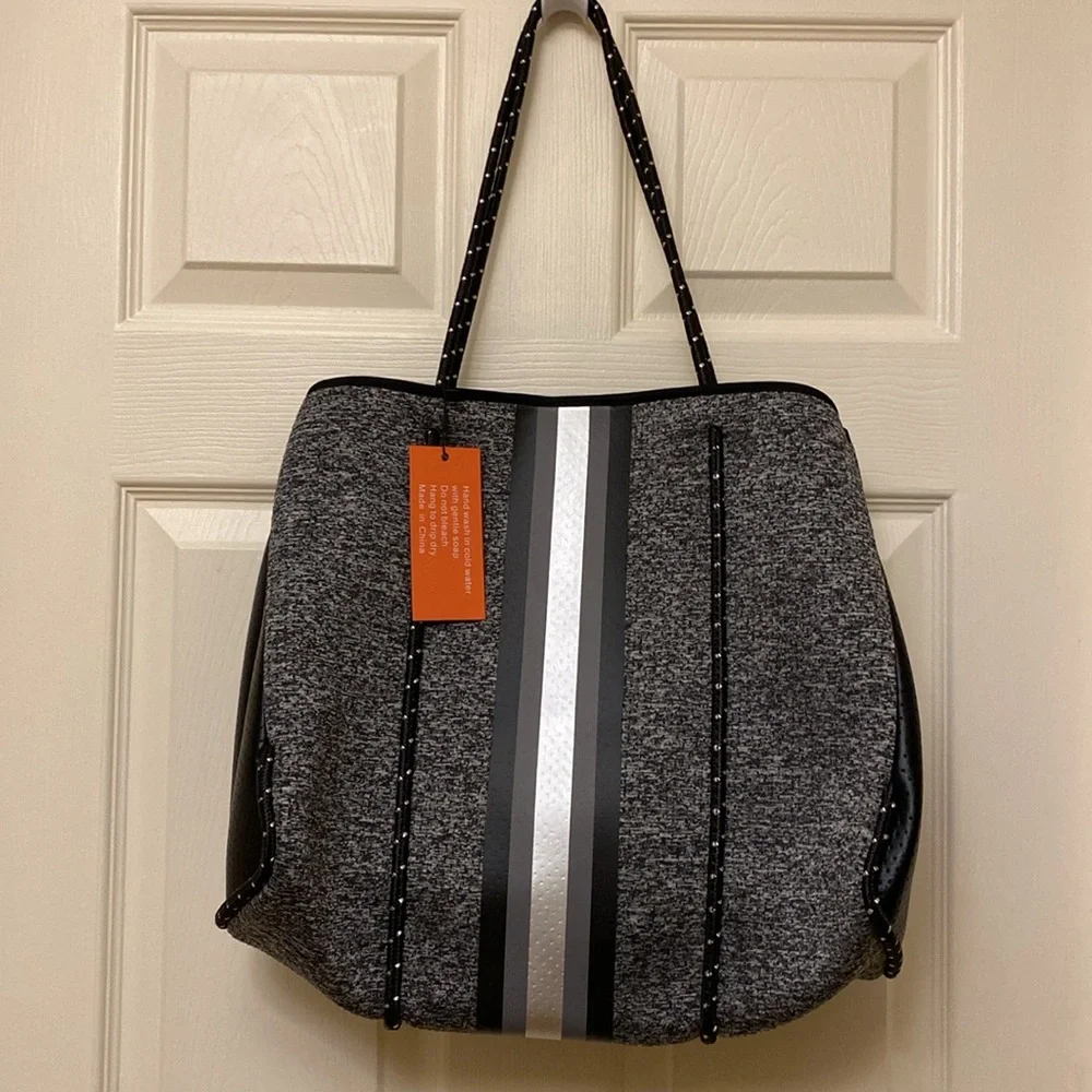 Haute Shore | The Greyson Tote - Picture 7 of 12